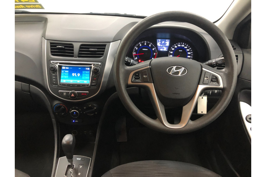 2015 Hyundai Accent RB2  Active Hatchback Image 11