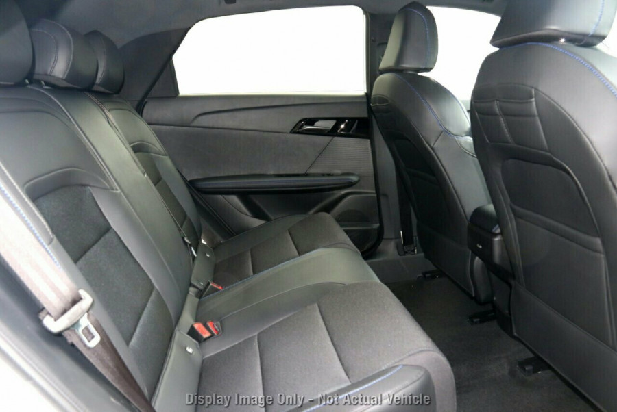 2024 MG MG4 MEH32 Essence 64 Hatch Image 8