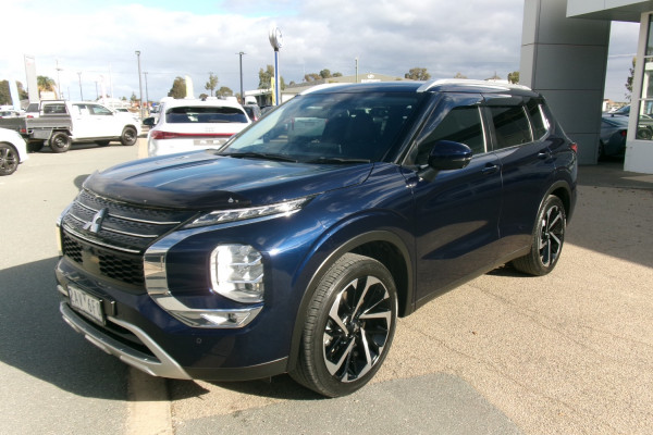 2023 MY24 Mitsubishi Outlander ZM Aspire SUV Image 3