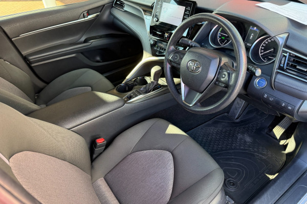 2021 Toyota Camry Hybrid AXVH70R Ascent Sedan Image 9