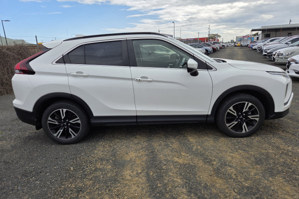 2024 Mitsubishi Eclipse Cross YB LS SUV Image 9