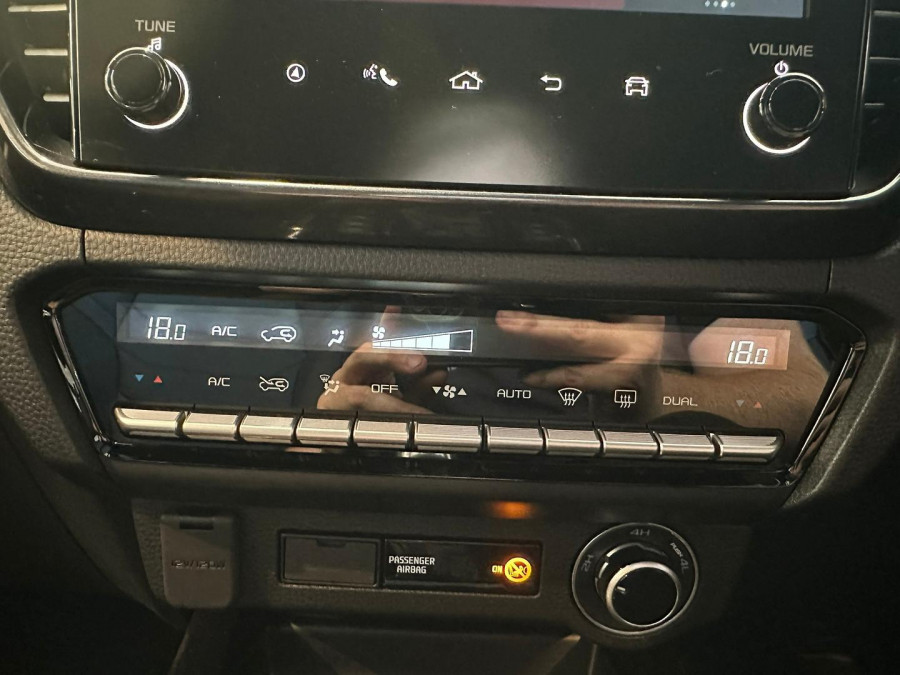 2026 MY25.5 Isuzu D-MAX RG X-TERRAIN Ute Image 16