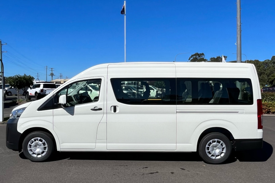 2025 MY24 Toyota HiAce GDH322R Commuter Bus Image 11