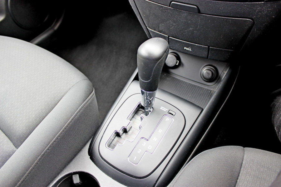 2009 Hyundai I30 FD  SX Hatchback Image 13