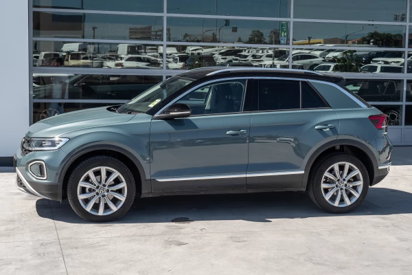 2025 MY26 Volkswagen T-Roc D11 110TSI Style SUV Image 3