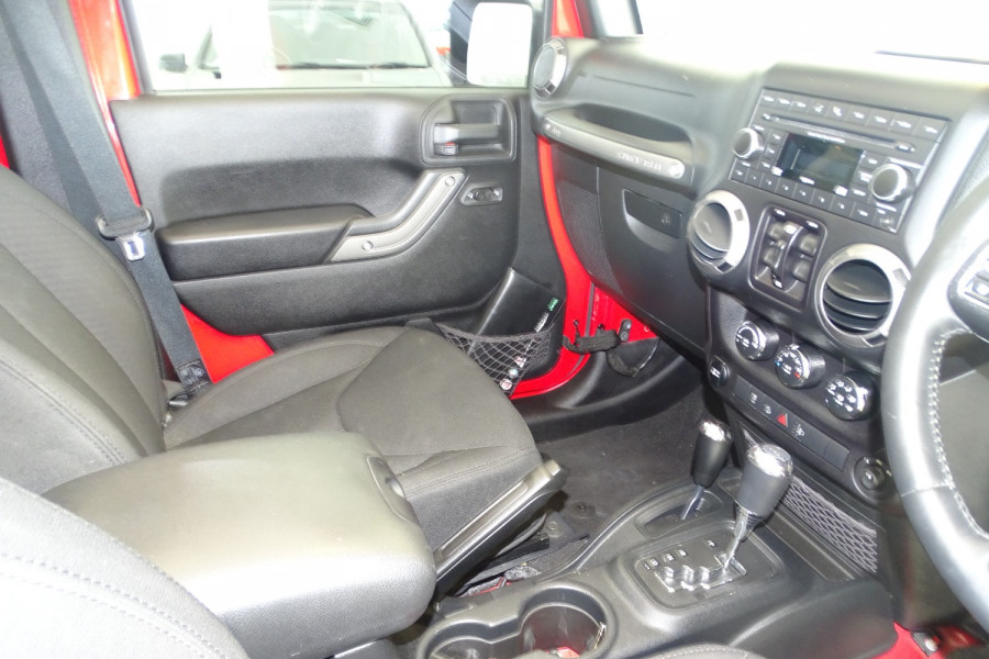 2016 Jeep Wrangler JK Sport SUV Image 15