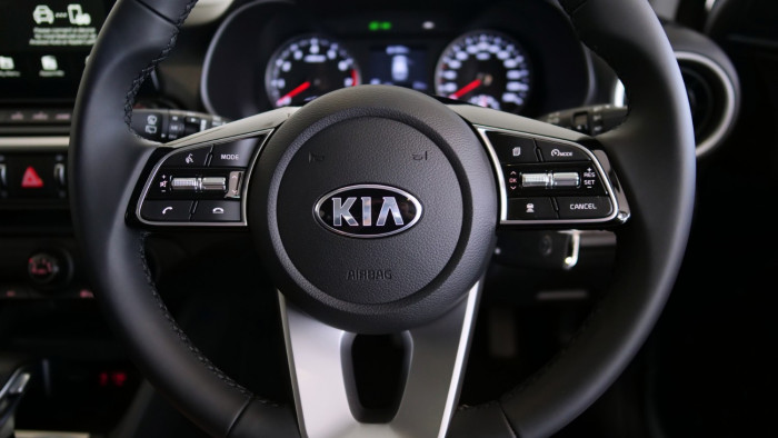 2020 MY1  Kia Cerato BD S with Safety Pack Hatchback Image 15