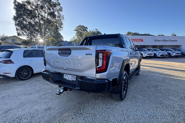 2025 Toyota HiLux GUN126R SR5 Ute Image 22