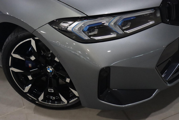 2026 MY25 BMW 3 Series G20 LCI II 330i M Sport Sedan image 2