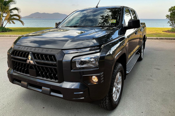 2026 Mitsubishi Triton MV GLX+ Ute Image 3