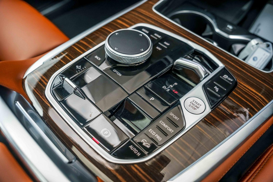 2026 BMW X7 G07 LCI xDrive40d M Sport SUV