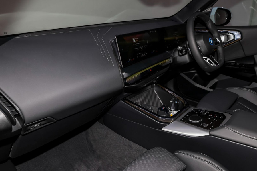 2025 BMW X3 G45 30e xDrive SUV