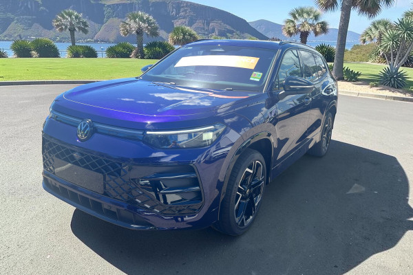2026 Volkswagen Tayron R4 195TSI R-Line SUV Image 3