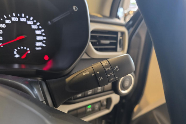2026 Suzuki Swift UZ Hybrid Hatch Image 13
