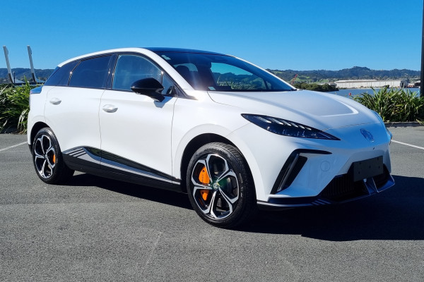 2025 MG MG4 X-POWER/64Kwh/Ev/4Wd Hatch