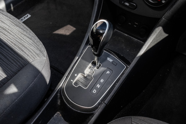 2018 Hyundai Accent RB6 Sport Hatch image 17