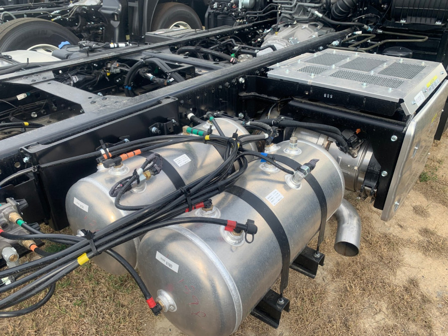 2026 Isuzu FVD 170-300 AT R60 Cab Chassis Image 20