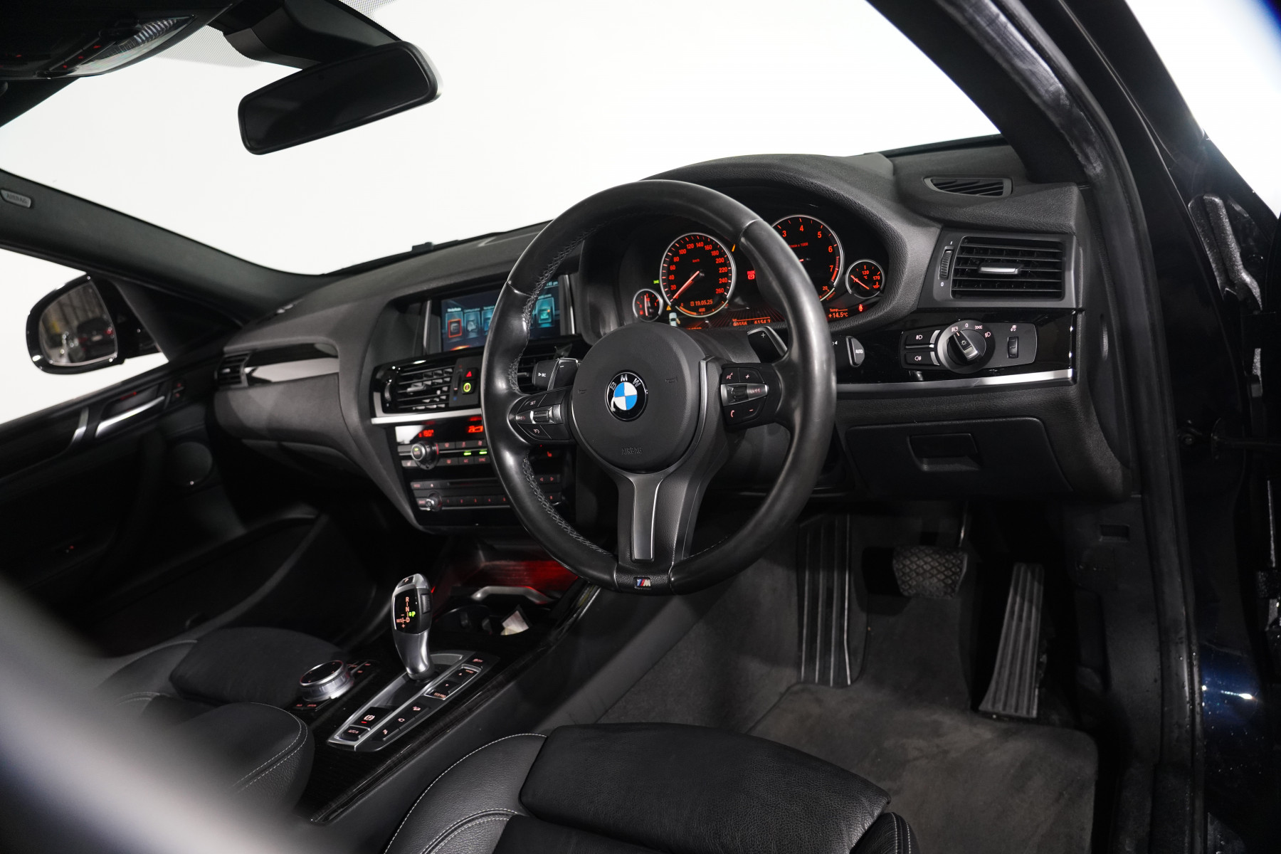 2017 BMW X4 Xdrive 20i Coupe Image 11