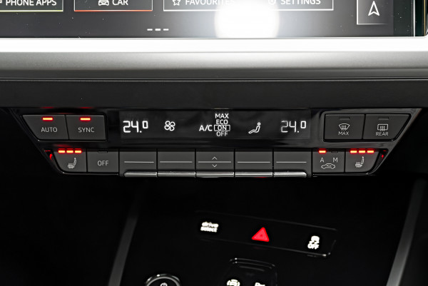 2025 MY24 Audi Q4 e-tron F4 45 SUV image 16