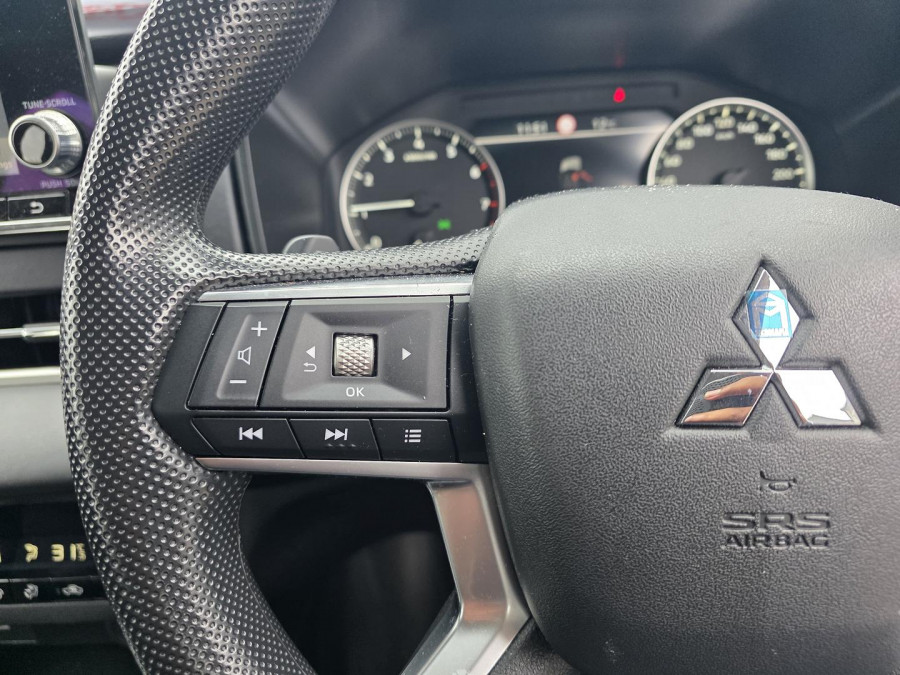 2023 Mitsubishi Outlander ZM ES SUV Image 22