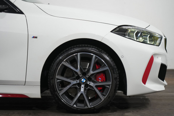 2022 BMW 1 Series 28ti Hatch image 5