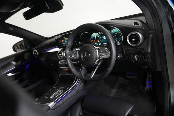 2021 Mercedes-Benz GLC-Class GLC300 SUV Image 11