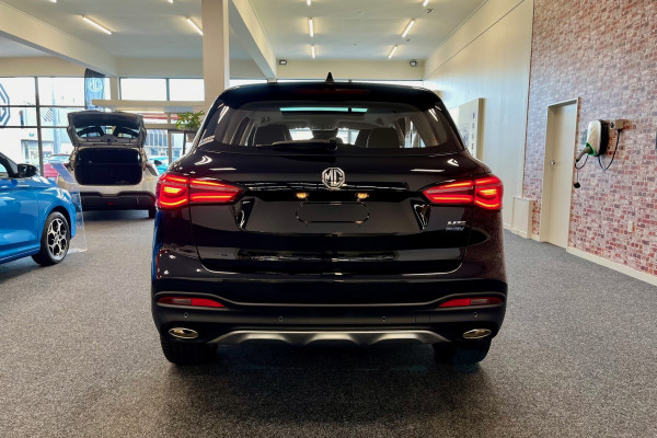 2025 MG HS Essence Plug-In Hybrid SUV