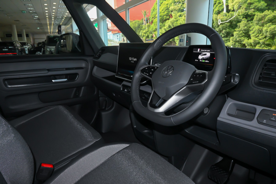2025 Volkswagen ID. Buzz Cargo EBN BEV550 Van Image 7