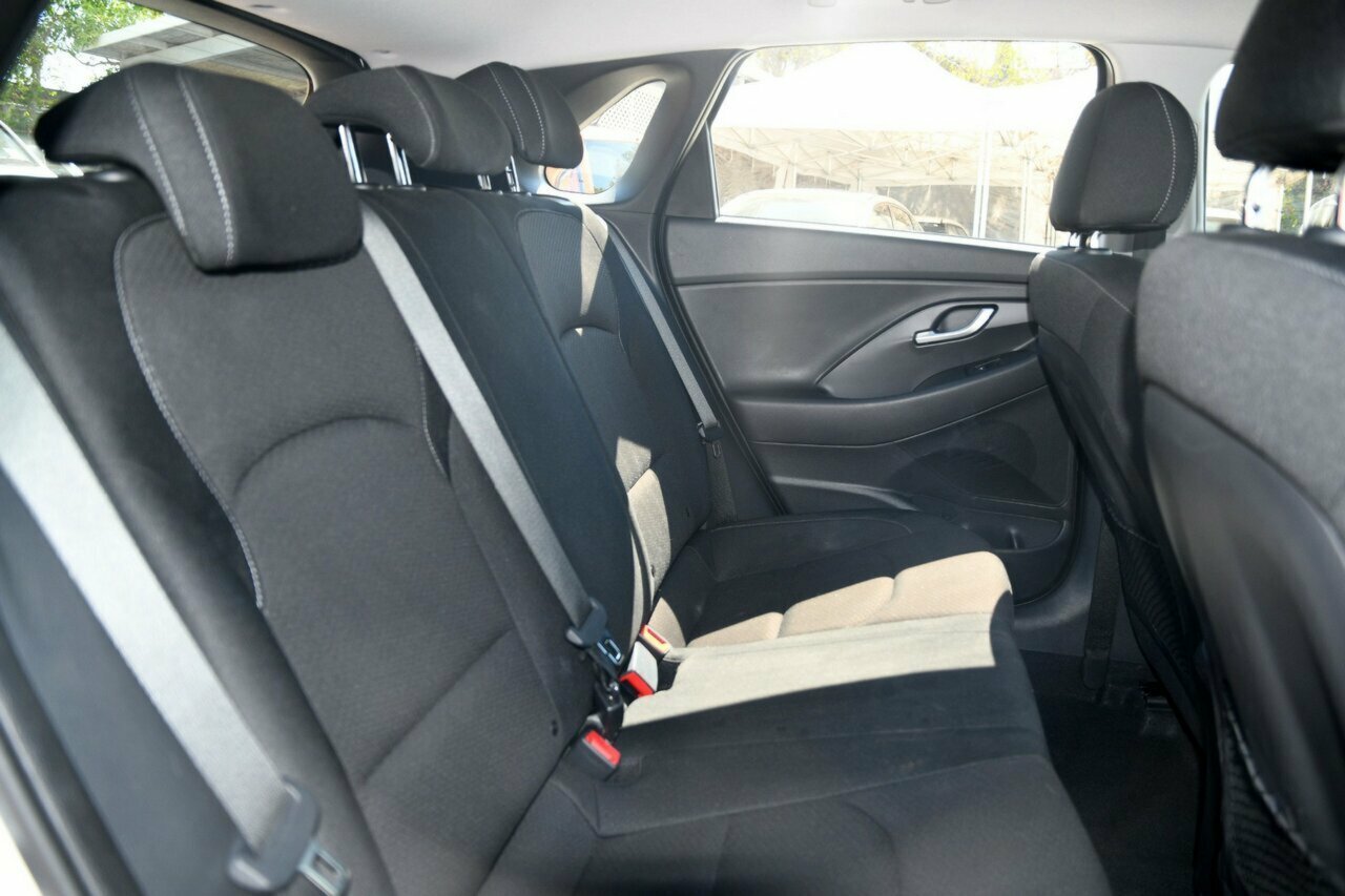 2018 MY19 Hyundai i30 PD Go Hatch Image 14