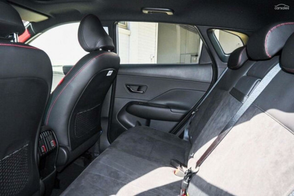 2026 Hyundai KONA SX2.V3 Hybrid Premium N Line SUV Image 16