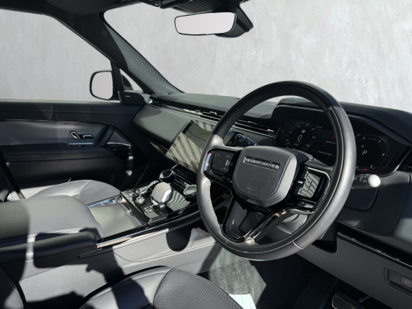 2023 Land Rover Range Rover Sport L461 D300 Dynamic SE SUV image 22