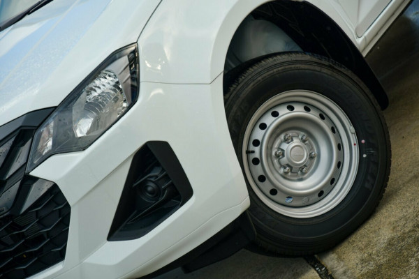 2026 MY25.5 Isuzu D-MAX RG SX Cab Chassis Image 6
