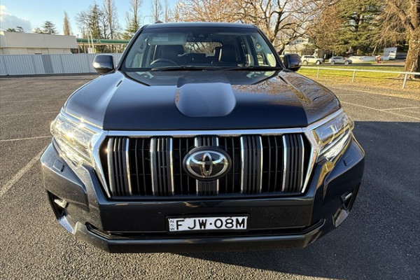 2023 Toyota LandCruiser Prado GDJ150R GXL SUV Image 8