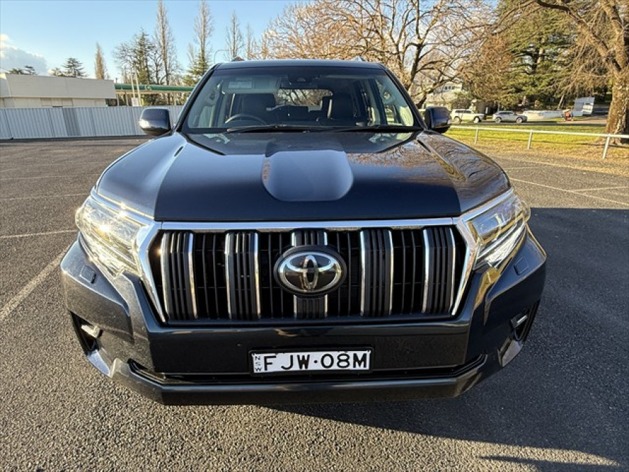 2023 Toyota LandCruiser Prado GDJ150R GXL SUV Image 8