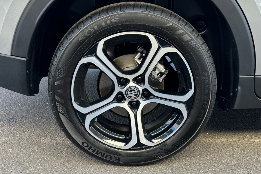 2025 MG ZS ZS32 Essence SUV Image 13