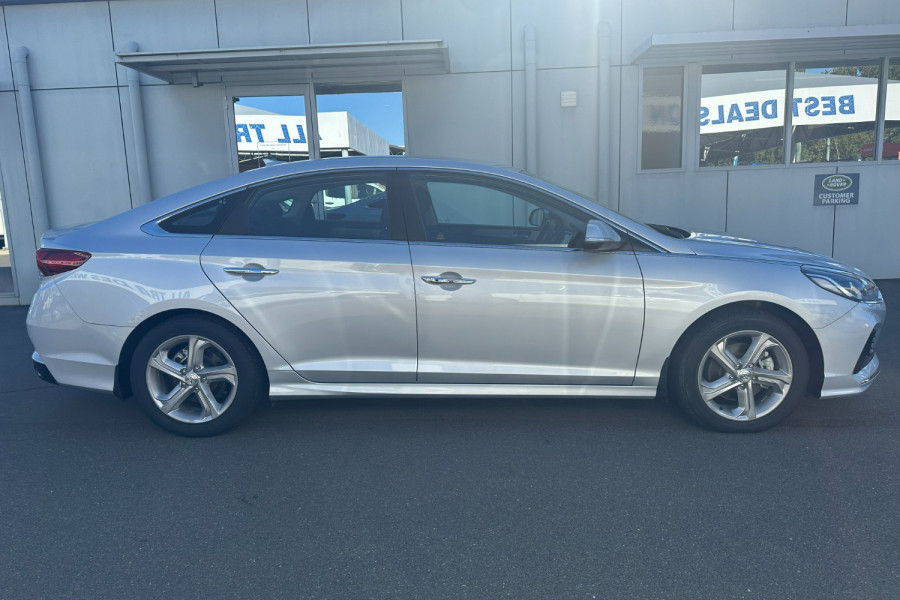 2018 Hyundai Sonata Active Sedan Image 8