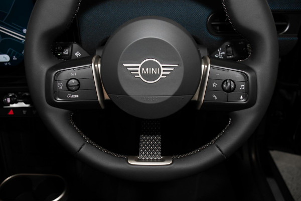 2026 MINI Cooper F65 C Classic Hatch
