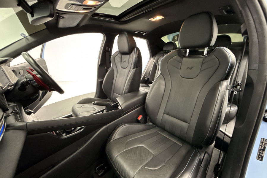 2021 MY22 Hyundai i30 CN7.V1  N Premium Sedan Image 12