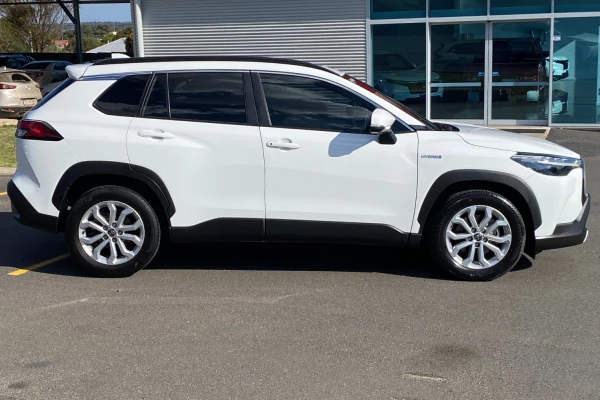 2023 Toyota Corolla Cross MXGA10R GXL SUV Image 8