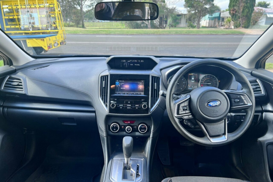 2017 Subaru XV G4-X 2.0i SUV Image 10