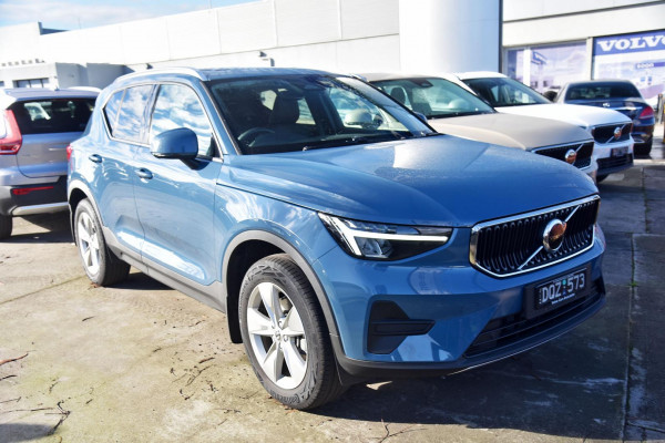2024 MY25 Volvo XC40 XZ Plus B4 SUV Image 1