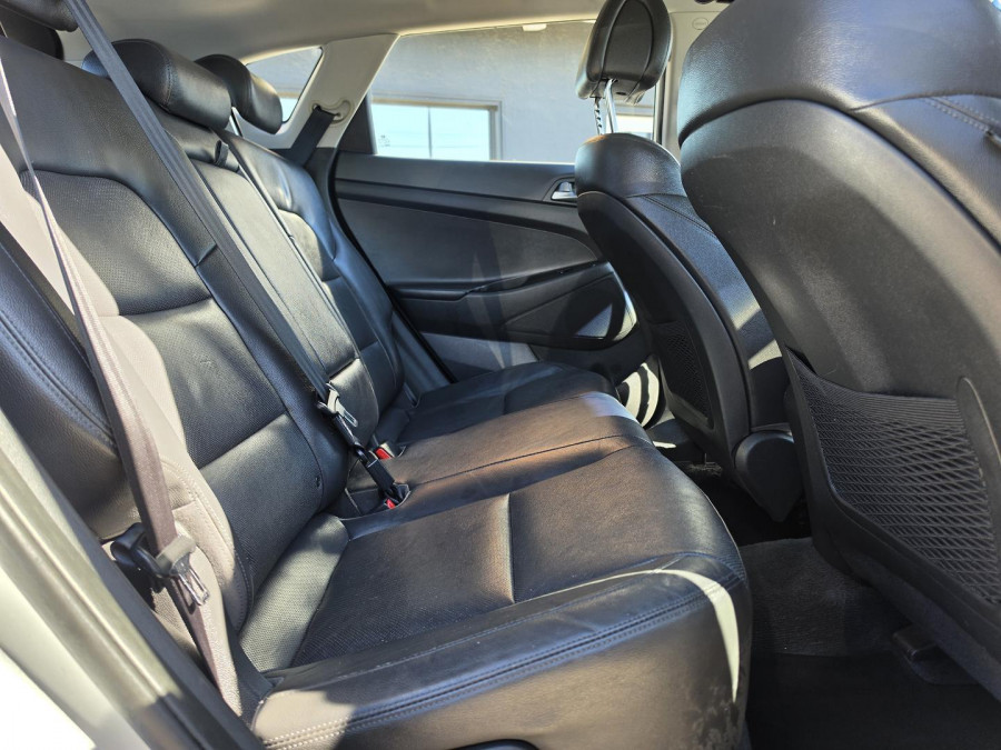 2017 Hyundai Tucson TLe Active X SUV Image 17