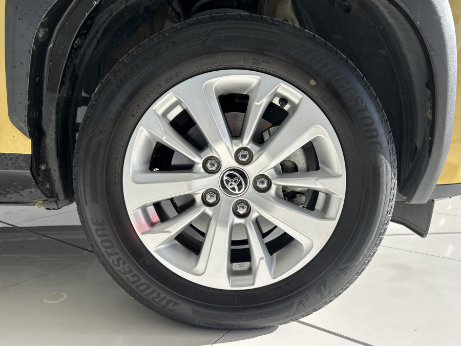 2021 Toyota Yaris Cross MXPB10R GX SUV Image 5