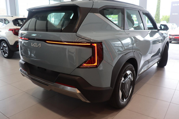 2026 Kia EV5 OVc Air Long Range SUV Image 6