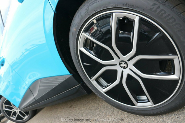 2024 MG MG4 MEH32 Excite 64 Hatch Image 4