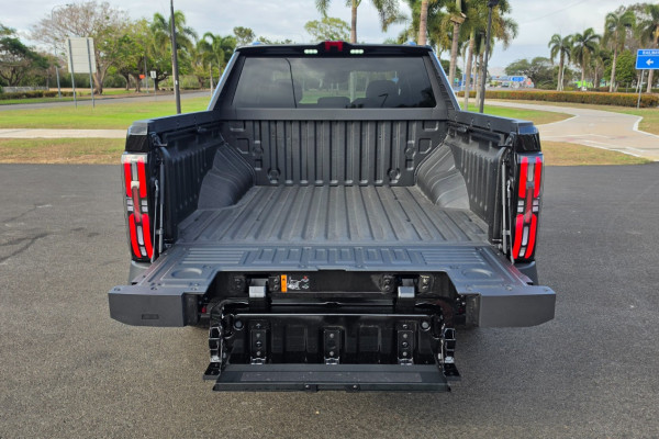 2026 MG U9 EKK1C Black Edition Ute Image 17