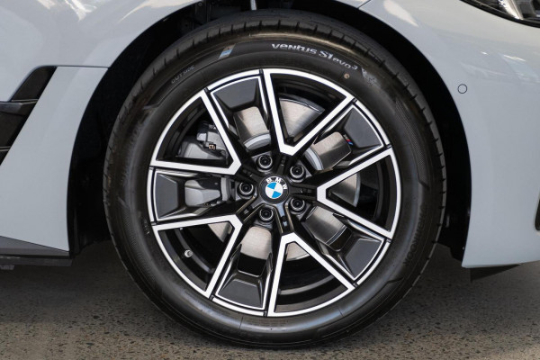 2026 BMW i4 G26 eDrive35 Hatch image 25