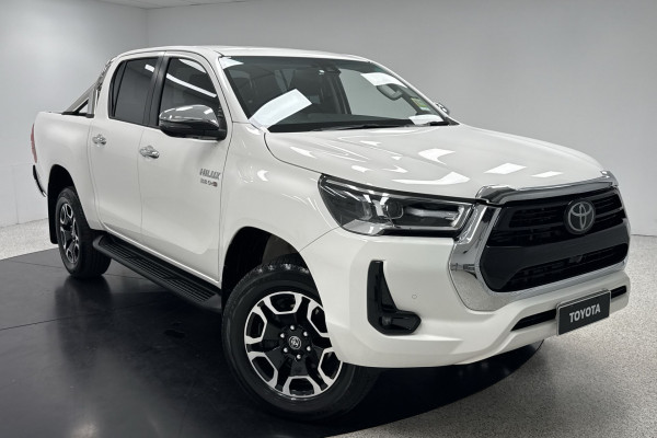 2023 Toyota HiLux SR5 Ute