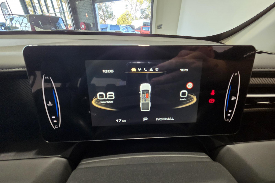 2025 GWM Cannon NPW Premium Ute Image 18