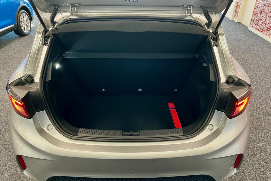 2025 MG 3 Essence 1.5P/Cvt Hatch Image 10